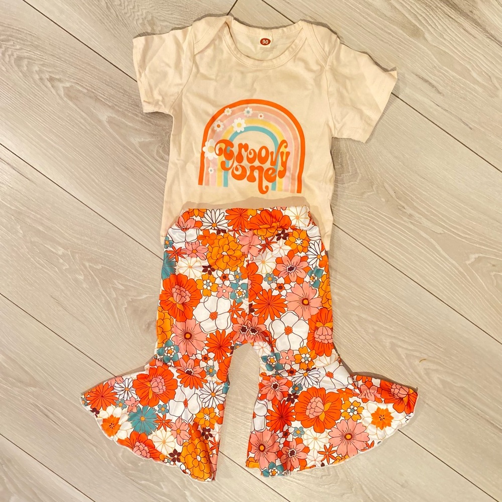 Groovy One Outfit
